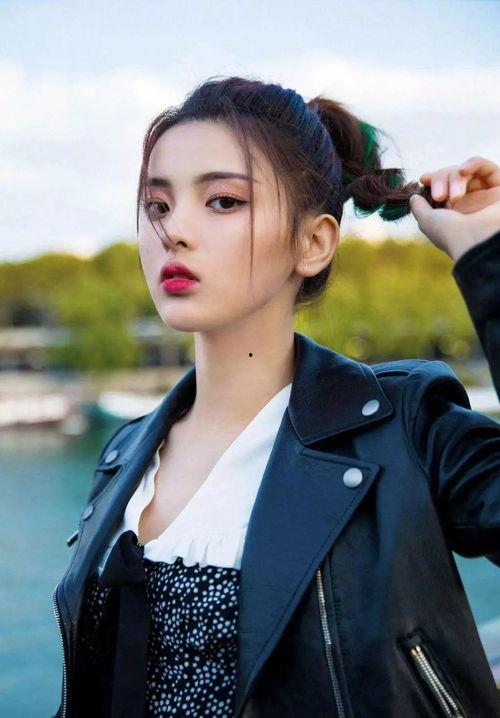 娱乐圈吃瓜酱00后小说,00后吃瓜酱的甜蜜复仇记